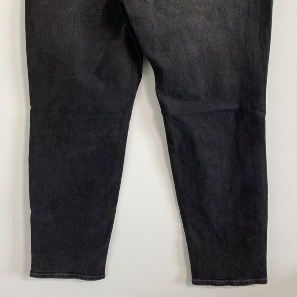 Old Navy Jeans Men's 38x32 Black Athletic Taper Stretch Distressed Denim NEW - Picture 4 of 10